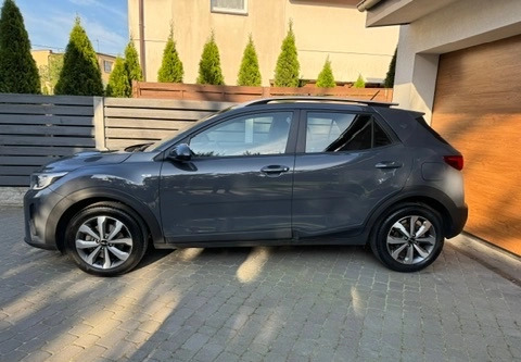 Kia Stonic cena 75900 przebieg: 9145, rok produkcji 2022 z Mosina małe 529